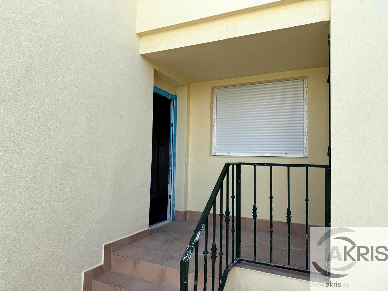 Single-family semi-detached for sale in La Torre de Esteban Hambrán  with Heating and Private garden