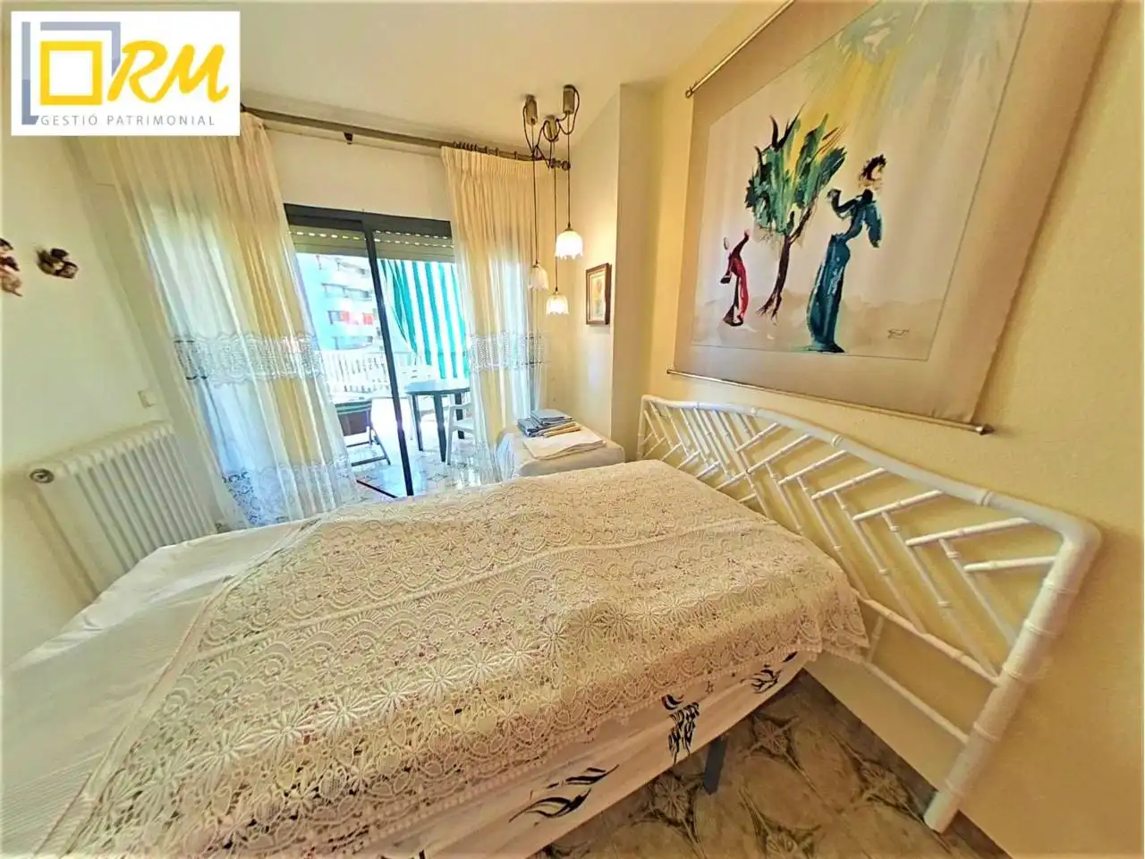 Habitación de Piso en venta en Castell d'Aro, Platja d'Aro i s'Agaró con Calefacción, Terraza y Balcón