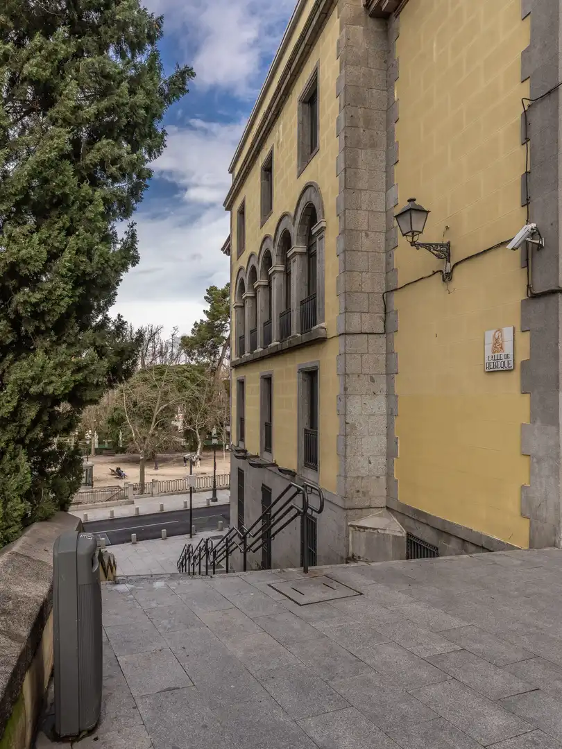Flat with terrace for sale in Calle de Noblejas, imagen 57