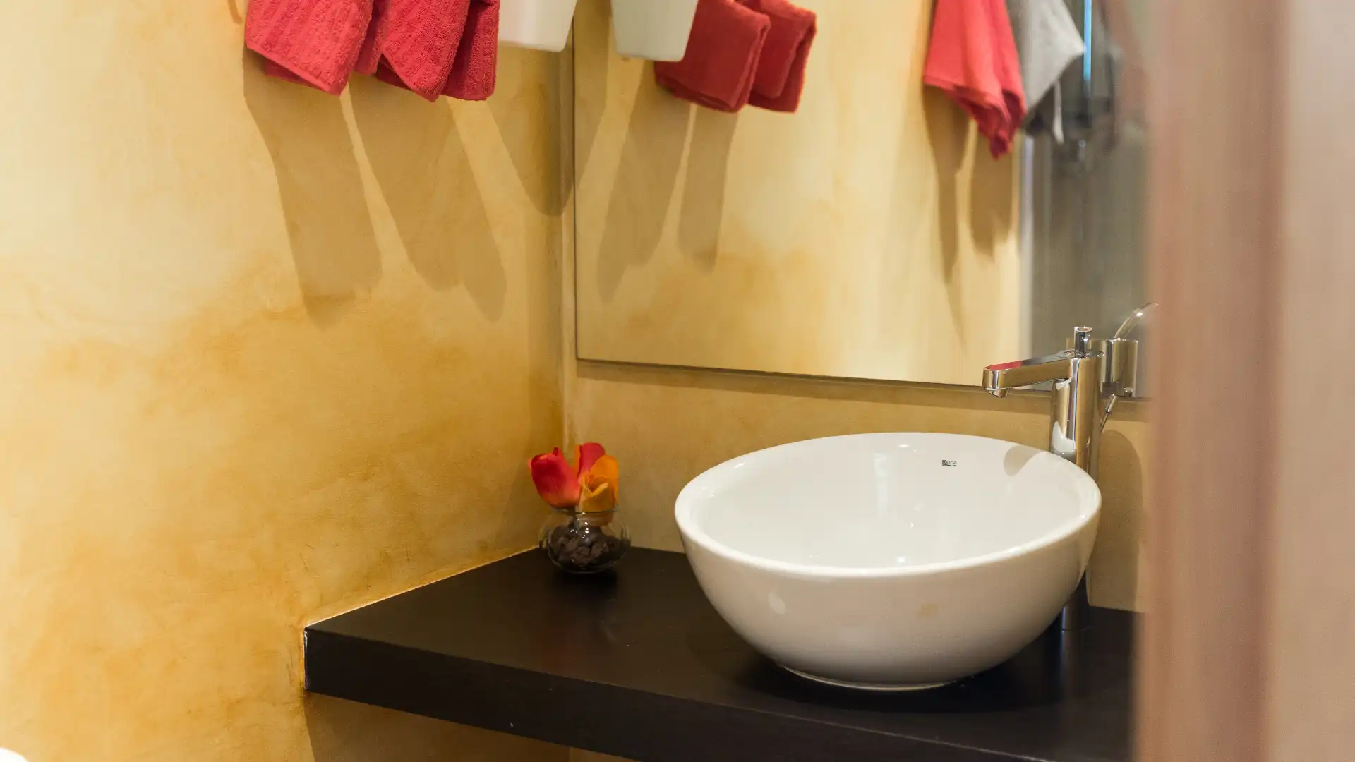 Baño de Finca rústica en venta en Passanant i Belltall con Calefacción, Parquet y Terraza