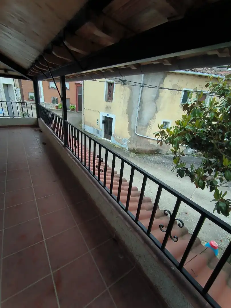 Balcony of Houses for sale in Zuñeda  with Heating, Private garden and Terrace