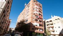 Exterior view of Flat for sale in  Granada Capital  with Terrace and Balcony