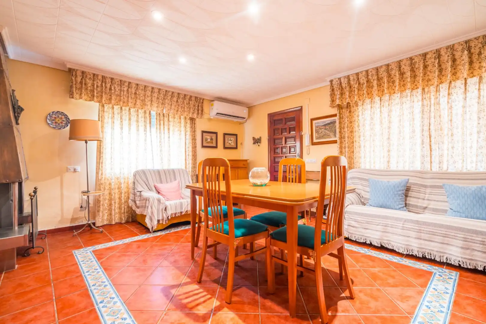 Villa con piscina in vendita a Calle de Víctor Daras, imagen 7
