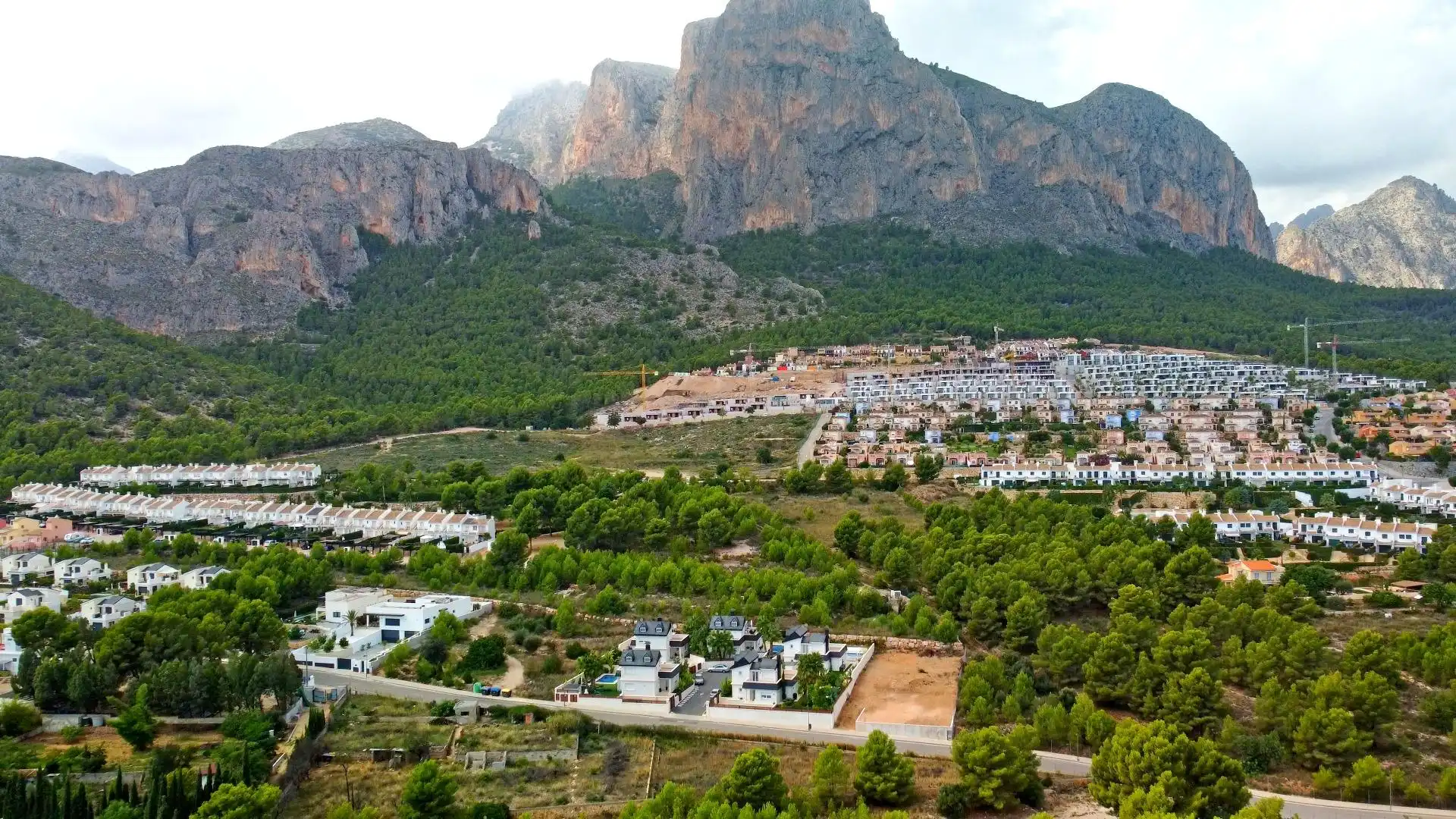 Chalet con piscina en venta en Calle PAU NUMERO 1, imagen 64