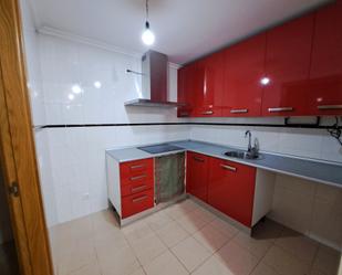 Kitchen of Apartment to rent in Chozas de Abajo  with Heating, Parquet flooring and Terrace