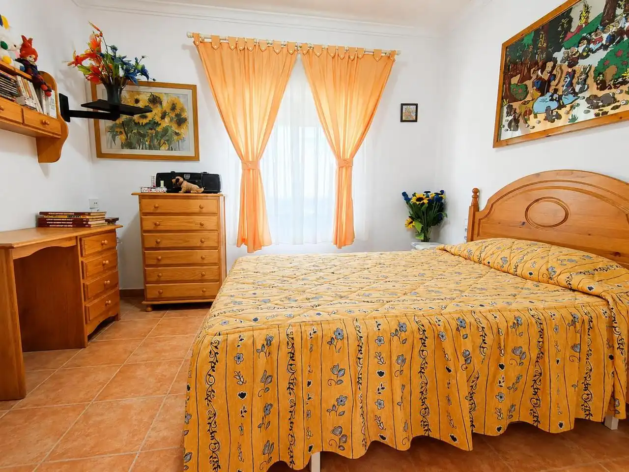 Bedroom of Houses for sale in Oliva  with Air Conditioner, Private garden and Terrace