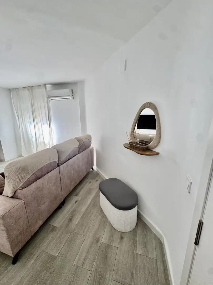 Sala de estar de Piso en venta en Castilleja de la Cuesta con Aire acondicionado y Calefacción