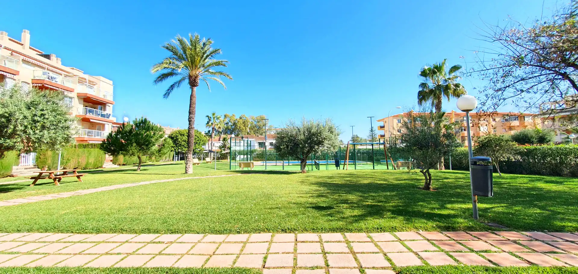 Garden of Apartments for rent in Dénia  with Air Conditioner, Heating and Terrace