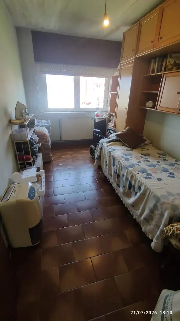 Dormitori de Casa o xalet en venda en A Coruña Capital  amb Calefacció i Moblat