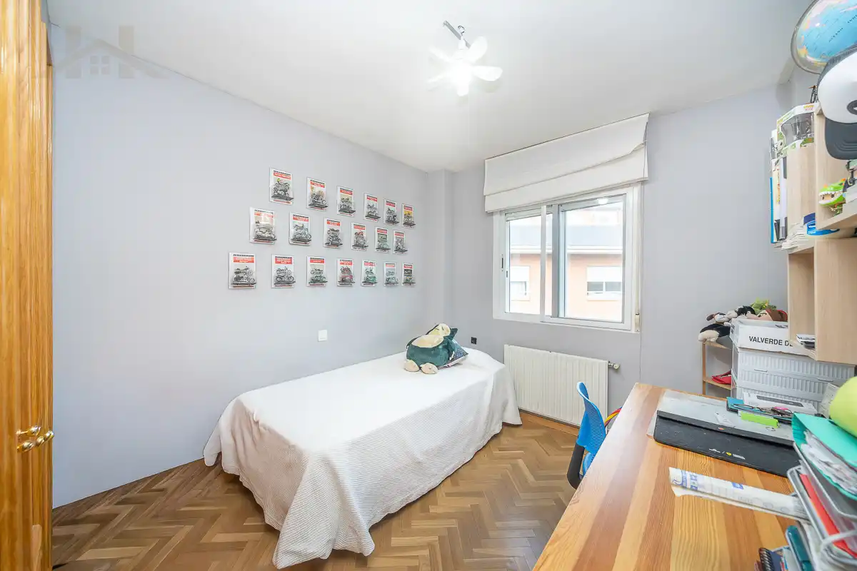 Bedroom of Duplexes for sale in Torrelodones  with Air Conditioner, Heating and Terrace