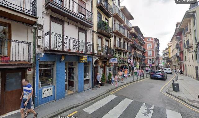 Piso en Venta en Calle revellon, 18 en Centro