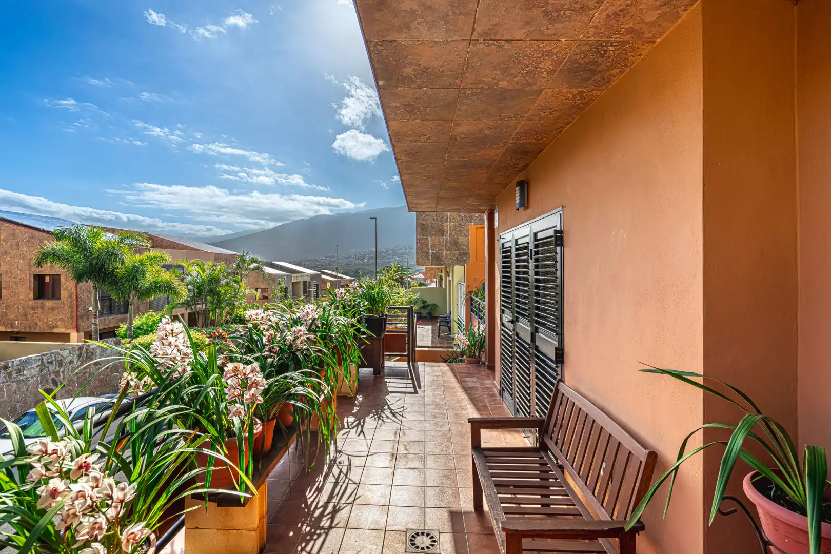 Terrace of Detached homes for sale in Los Realejos  with Parquet flooring, Terrace and Storage room