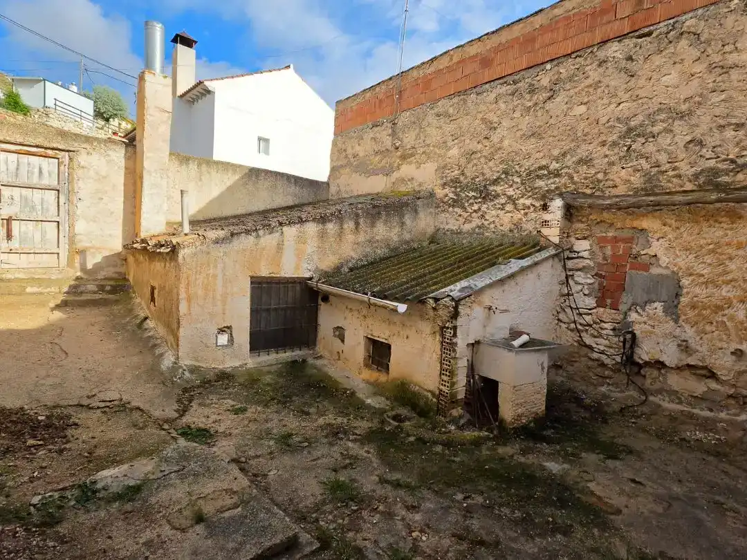 Vista exterior de Casa adosada en venda en Orce