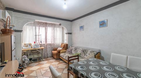 Foto 3 de Piso en venta en Barrio de Zaidín, Granada