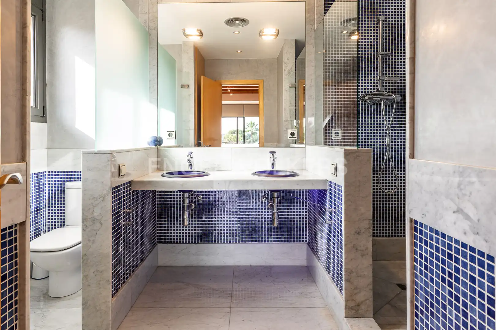 Baño de Casa o chalet en venta en Canovelles con Aire acondicionado, Calefacción y Jardín privado