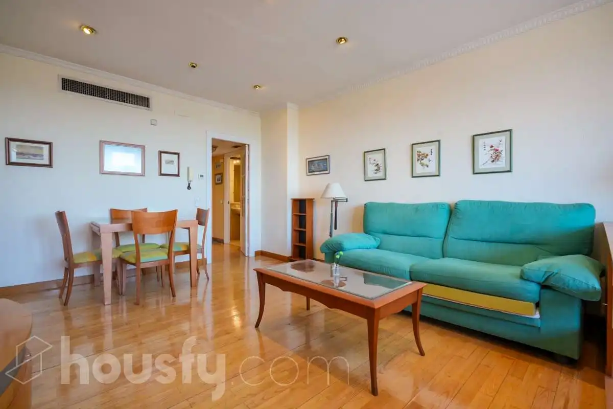 Wohnzimmer von Wohnung zum Verkauf in Madrid mit Klimaanlage, Heizung und Terrasse