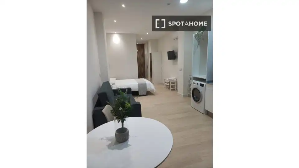 Wohnung mit Terrasse zur Miete in La Saïdia