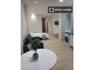 Wohnung mit Balkon zur Miete in La Saïdia