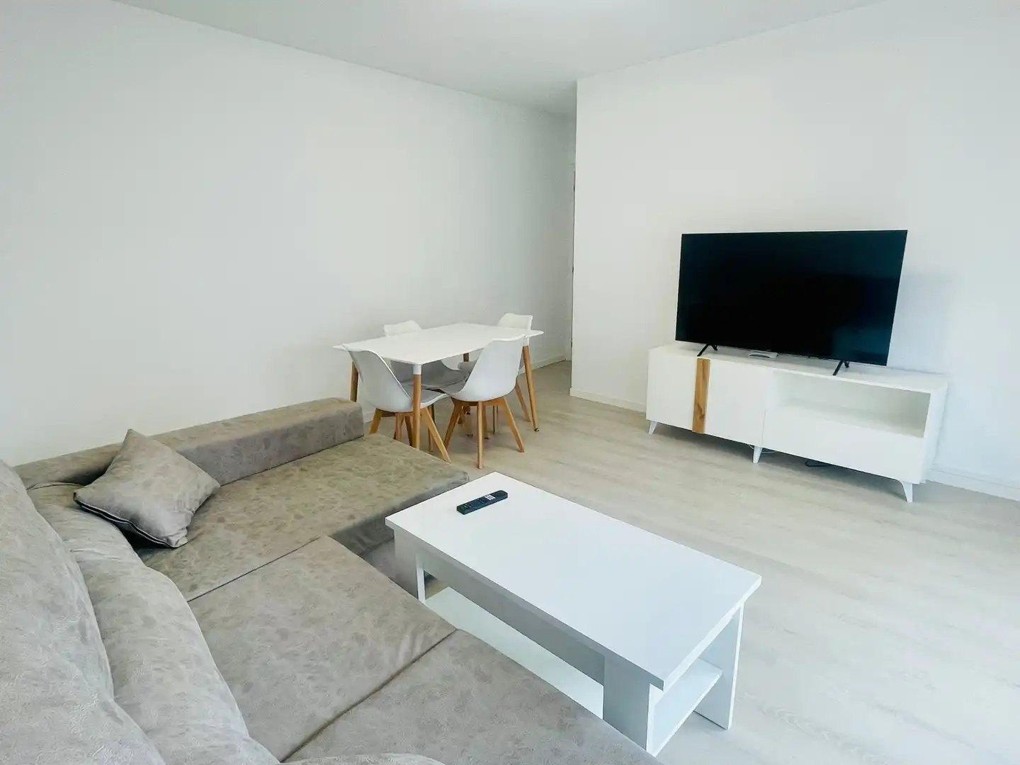 Appartamento con terrazza in vendita a Calle Duranes, imagen 5