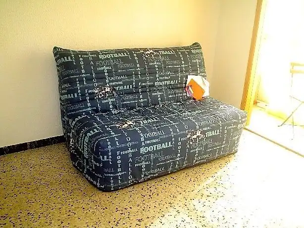 Dormitori de Apartament en venda en Empuriabrava