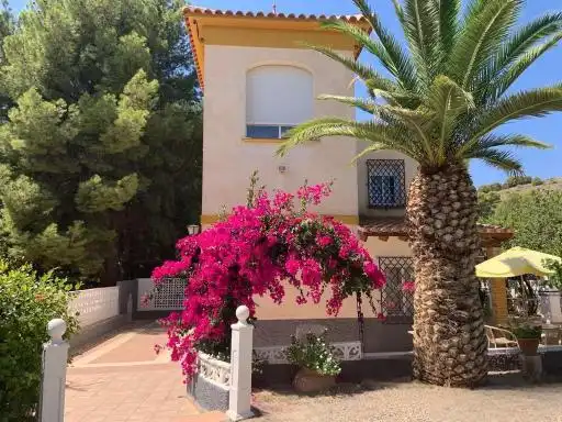 Villa con piscina in vendita a Totana