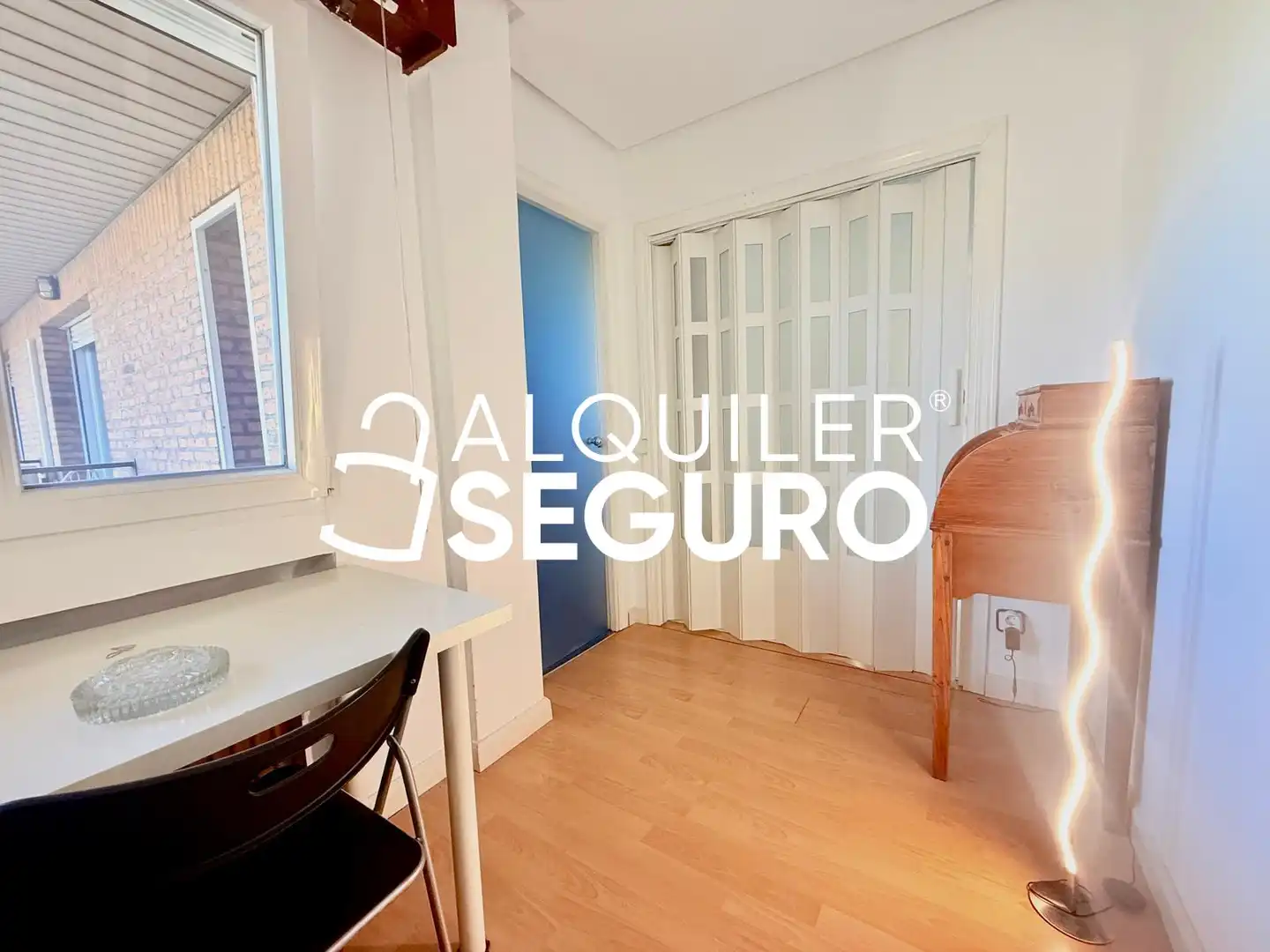 Habitación de Piso de alquiler en Madrid con Aire acondicionado, Calefacción y Piscina