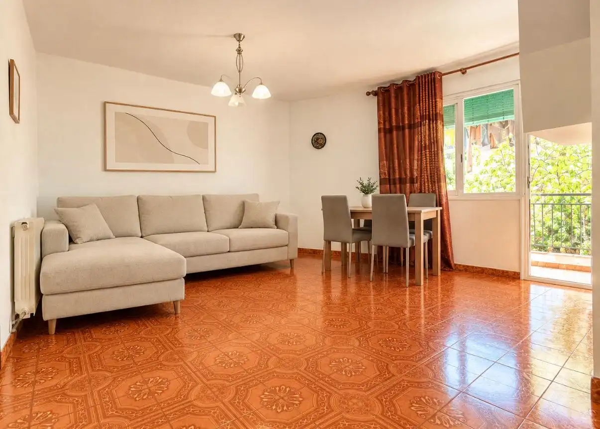 Sala de estar de Piso en venta en Badalona con Aire acondicionado, Calefacción y Horno