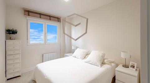 Photo 3 of Duplex for sale in Montecarmelo, Madrid