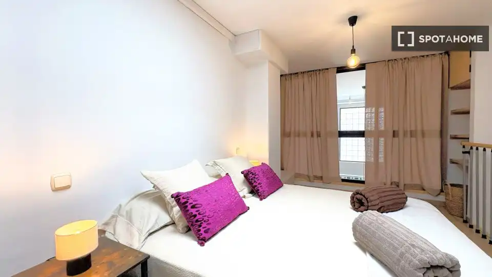 Habitació a Tres Olivos - Valverde