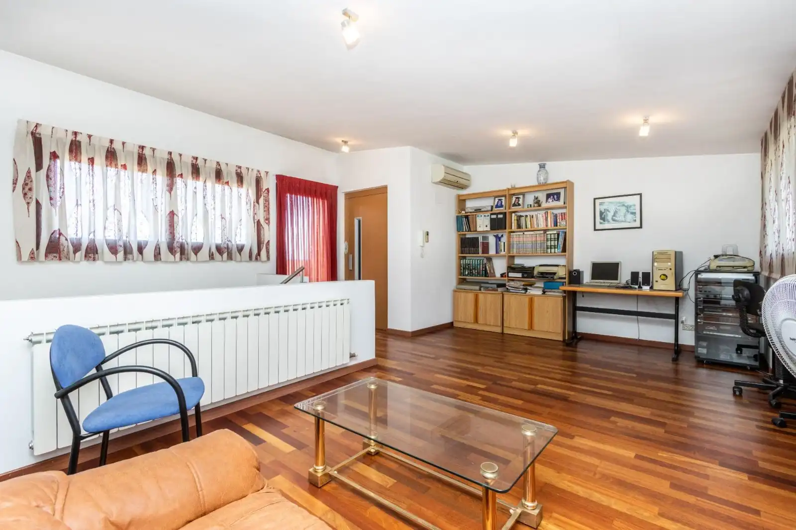 Detached homes for sale in Castellar del Vallès  with Heating and Swimming Pool
