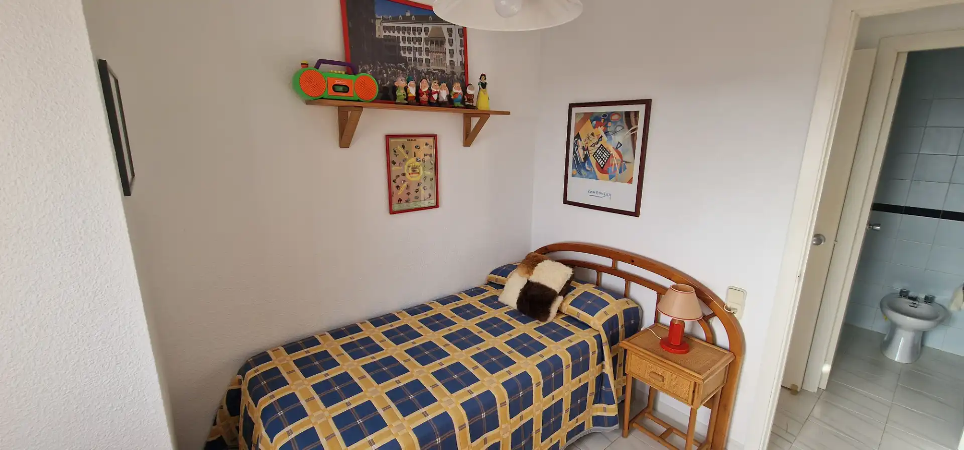 Schlafzimmer von Wohnung zum Verkauf in Isla Cristina mit Terrasse, Möbliert und Mikrowelle