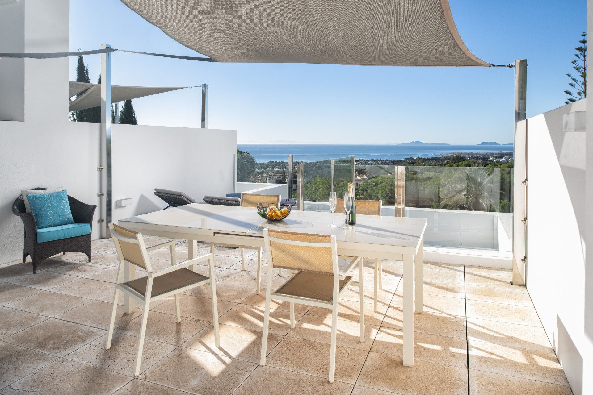 Terraza de Casa adosada en venta en Marbella con Aire acondicionado, Jardín privado y Terraza