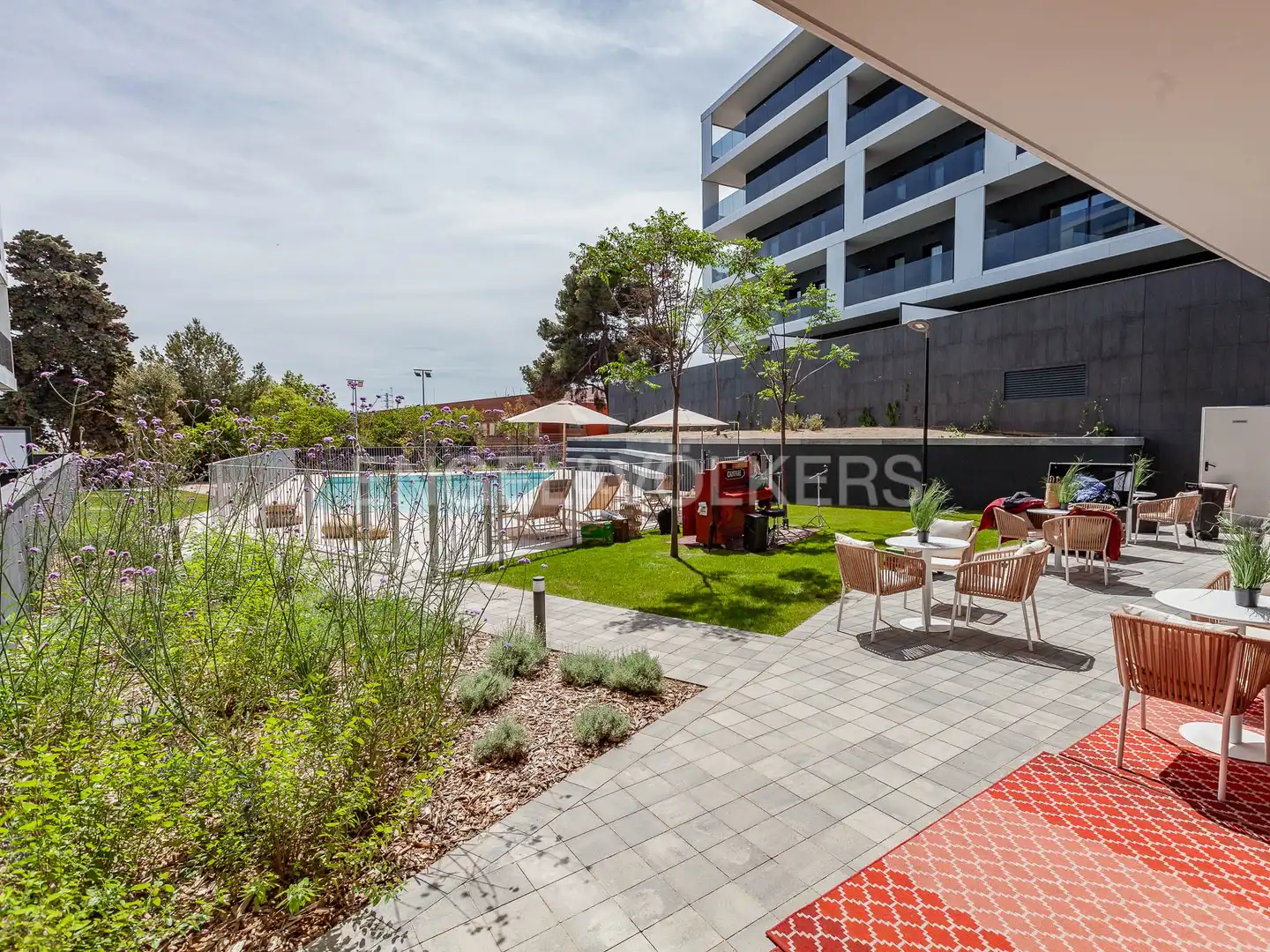 Terraza de Piso de alquiler en Esplugues de Llobregat con Aire acondicionado, Calefacción y Jardín privado