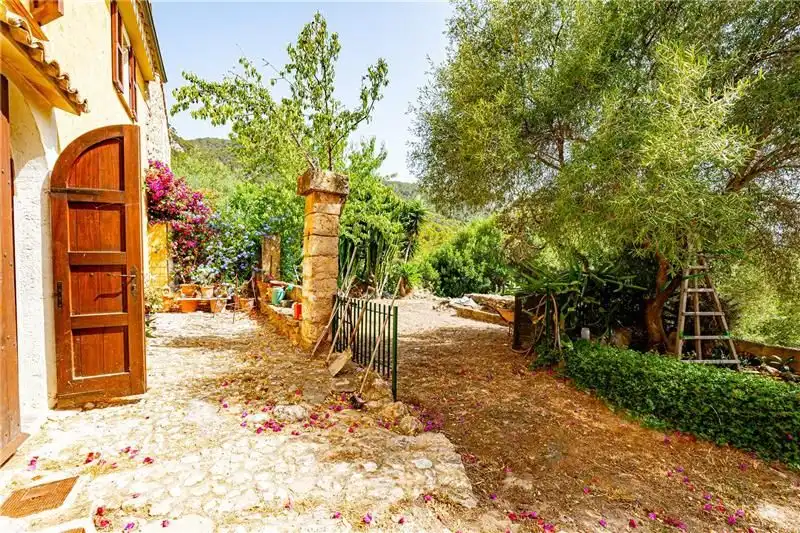 Xalet amb jardí en venda a Andratx pueblo, imagen 2