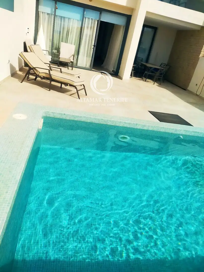 Terraced house with pool for sale in Golf de Costa Adeje, imagen 3