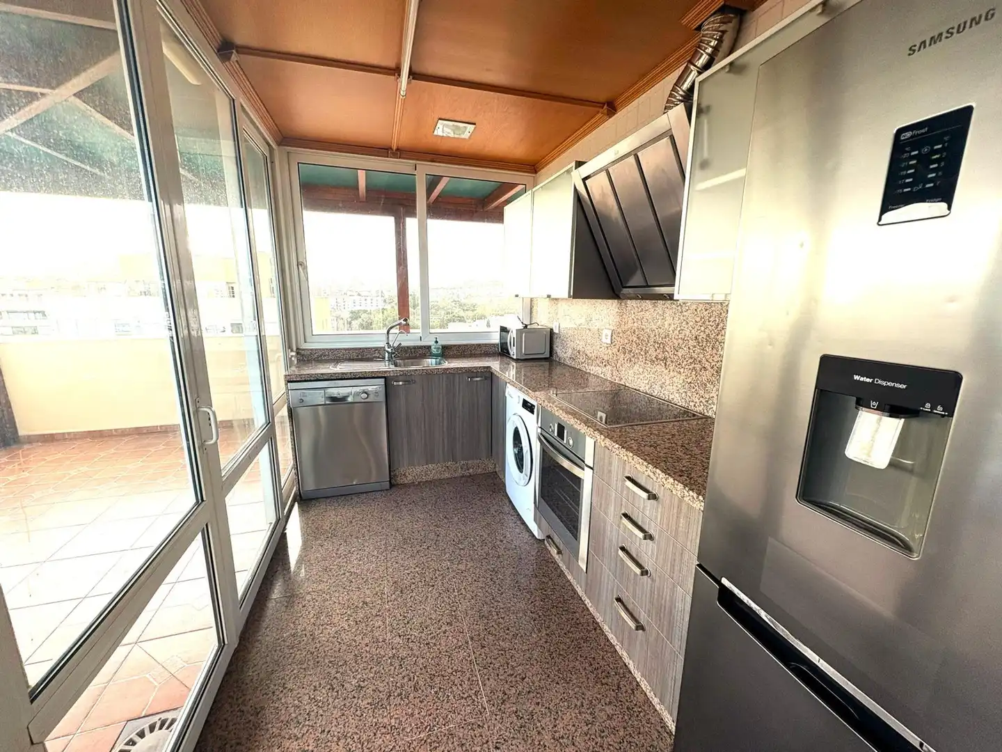 Attic for rent in Calle PASEO DEL COLORADO, Playamar - Benyamina