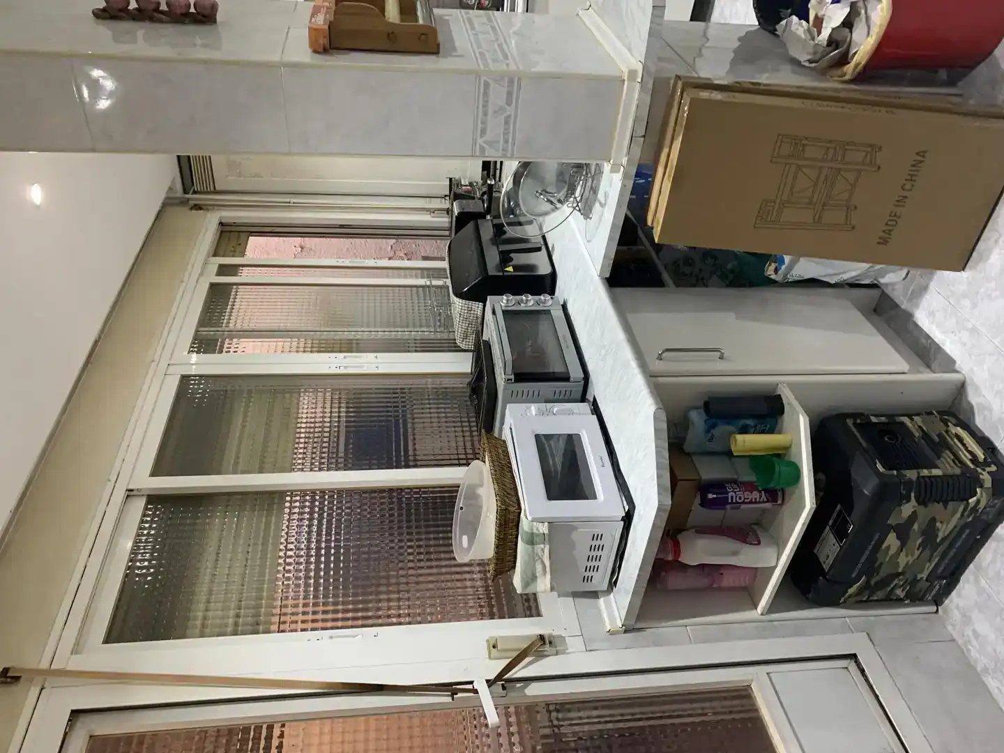 Kitchen of Ground floor for share in Madrid  with Furnished