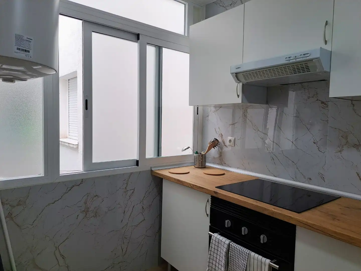 Kitchen of Flat for share in Getafe  with Heating, Furnished and Oven