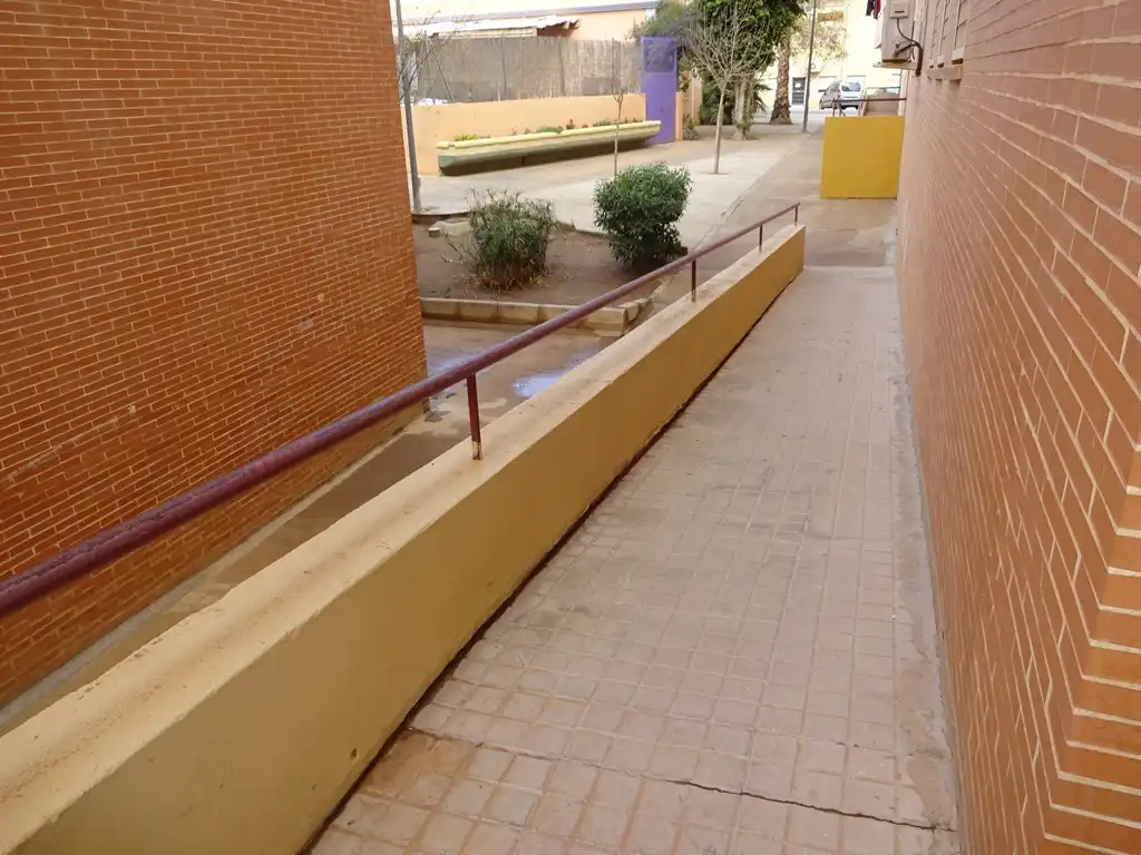Pis en venda a C/ Jacinto Benavente, Huércal de Almería