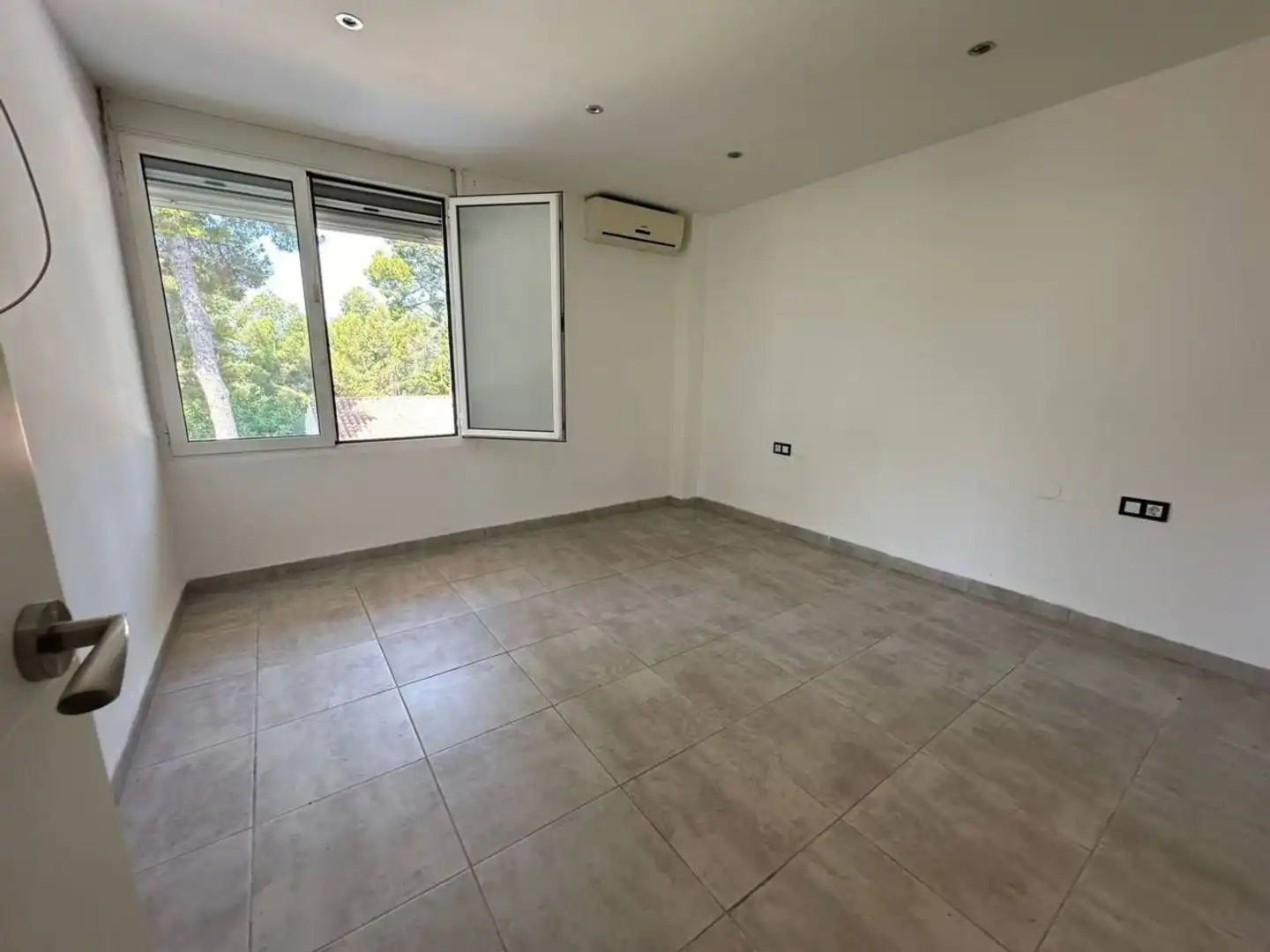 Habitación de Casa o chalet en venta en Salou con Jardín privado y Terraza