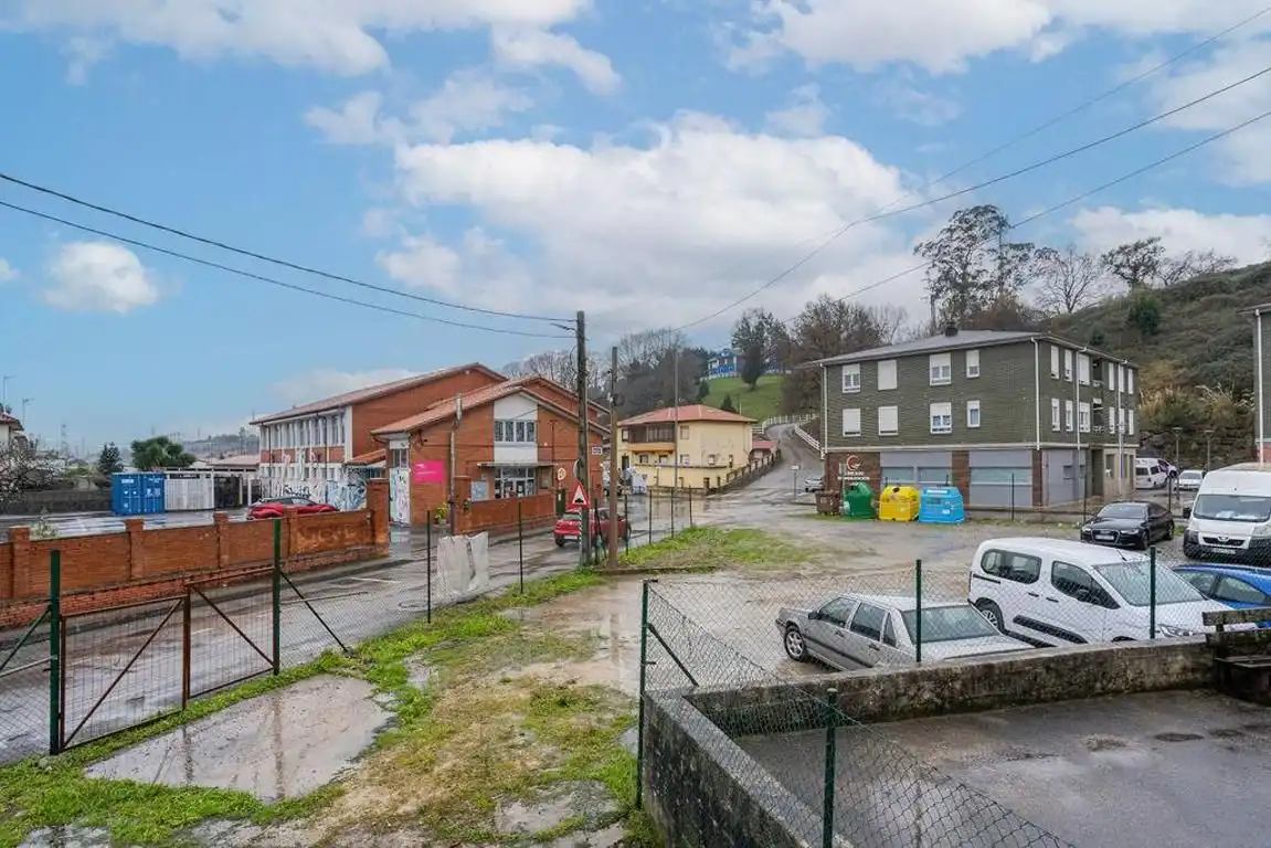 Terreny residencial en venda a Reocín