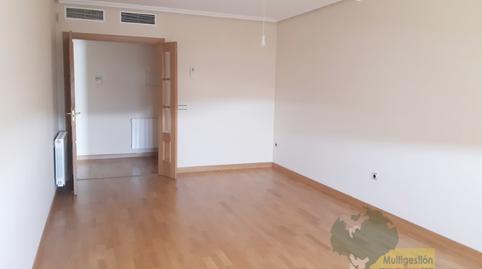 Foto 2 de Apartamento en venta en Centro, Cáceres