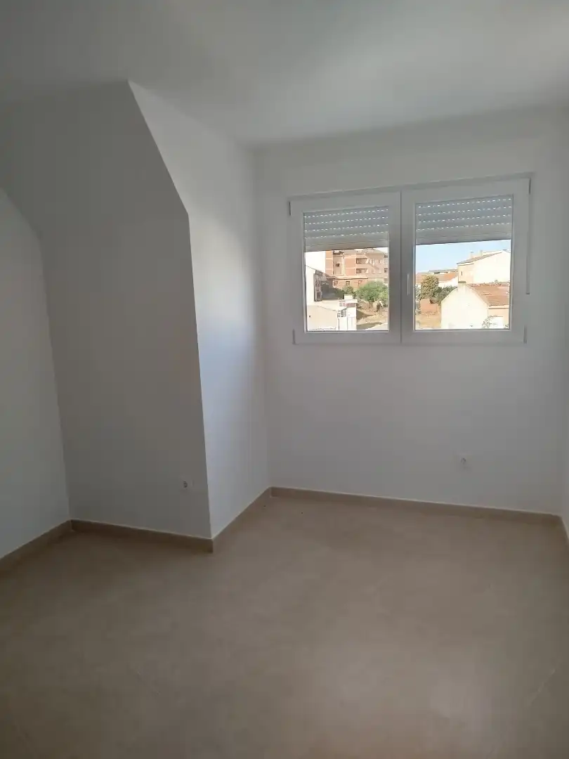 Dúplex amb ascensor en venda a Casarrubios del Monte pueblo, imagen 11