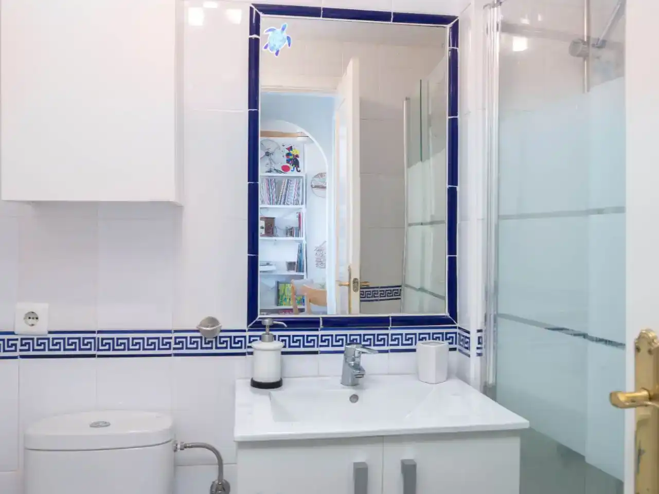 Bathroom of Flat for sale in Mijas  with Air Conditioner, Storage room and Swimming Pool