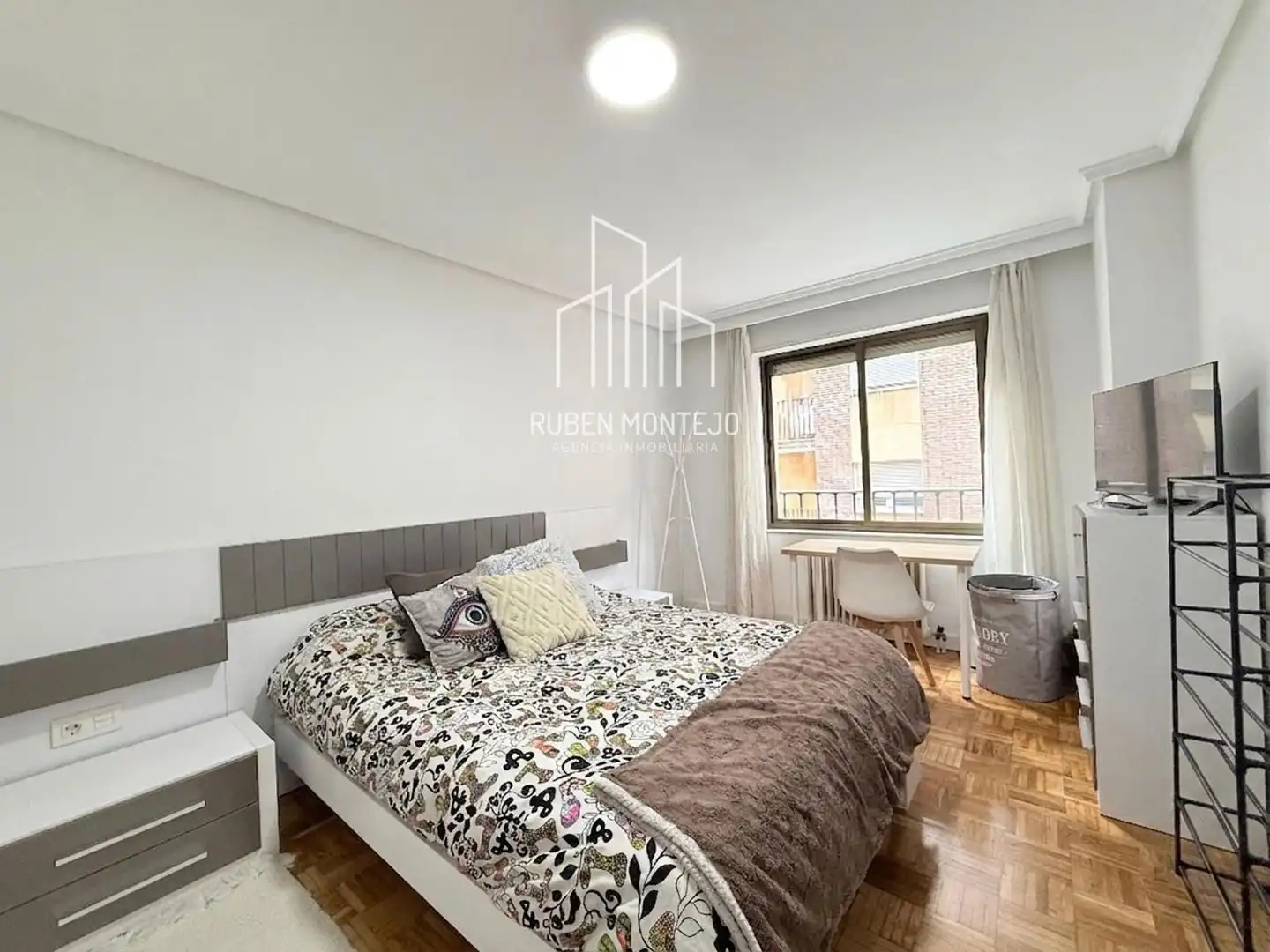Habitación de Piso de alquiler en Salamanca con Calefacción, Terraza y Trastero