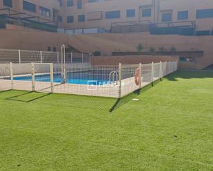 Swimming pool of Duplex for sale in Méntrida  with Air Conditioner, Heating and Terrace