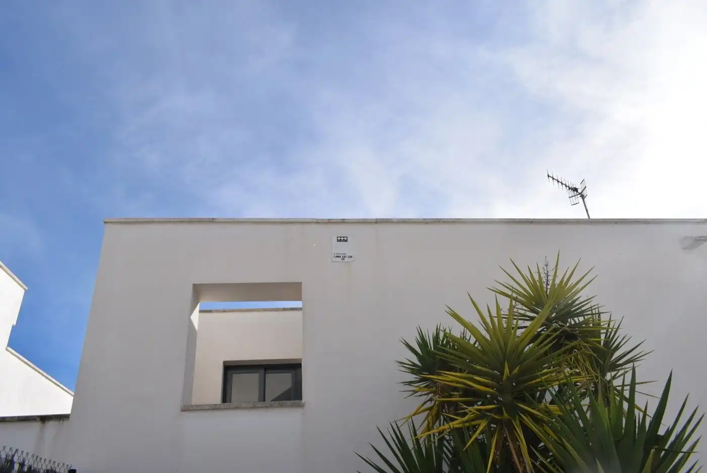 Vista exterior de Casa adosada en venda en Calafell amb Calefacció, Jardí privat i Terrassa