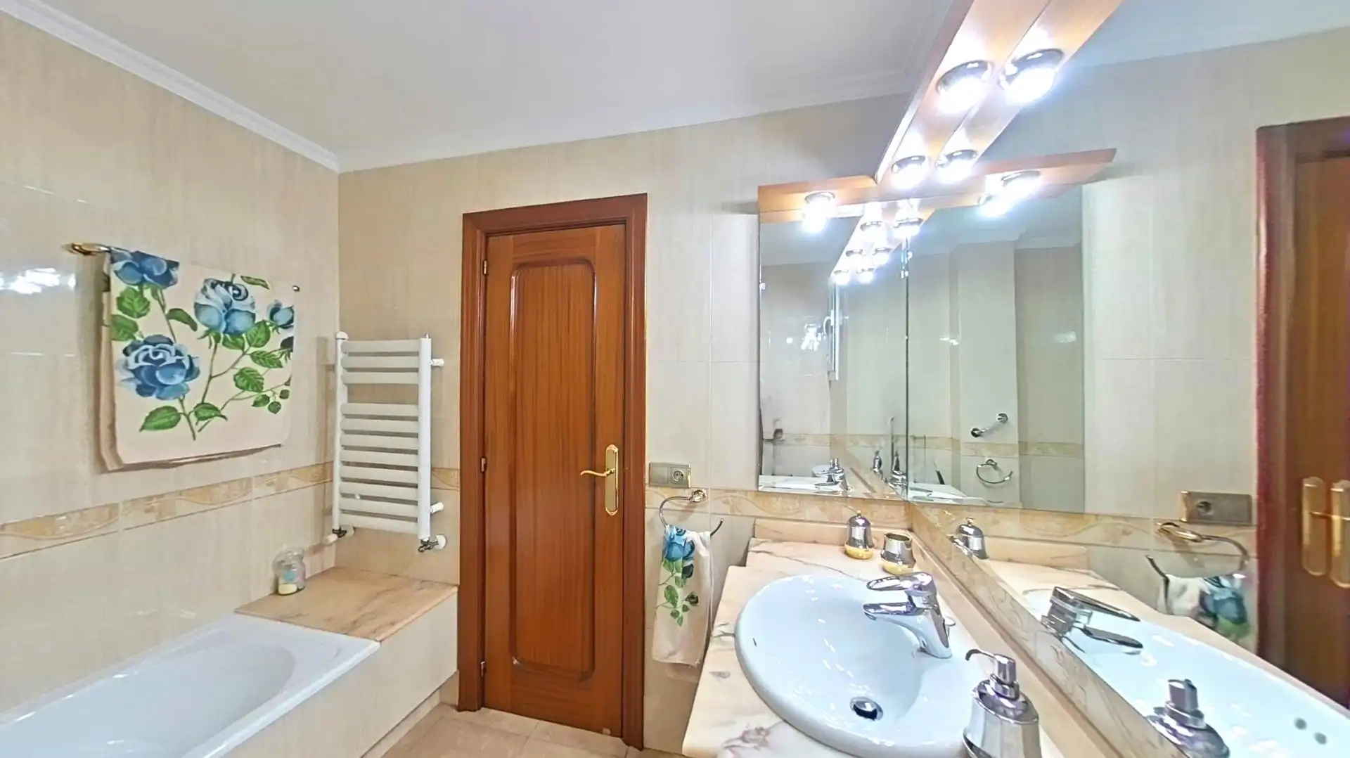 Flat with terrace for sale in Instituts, imagen 21
