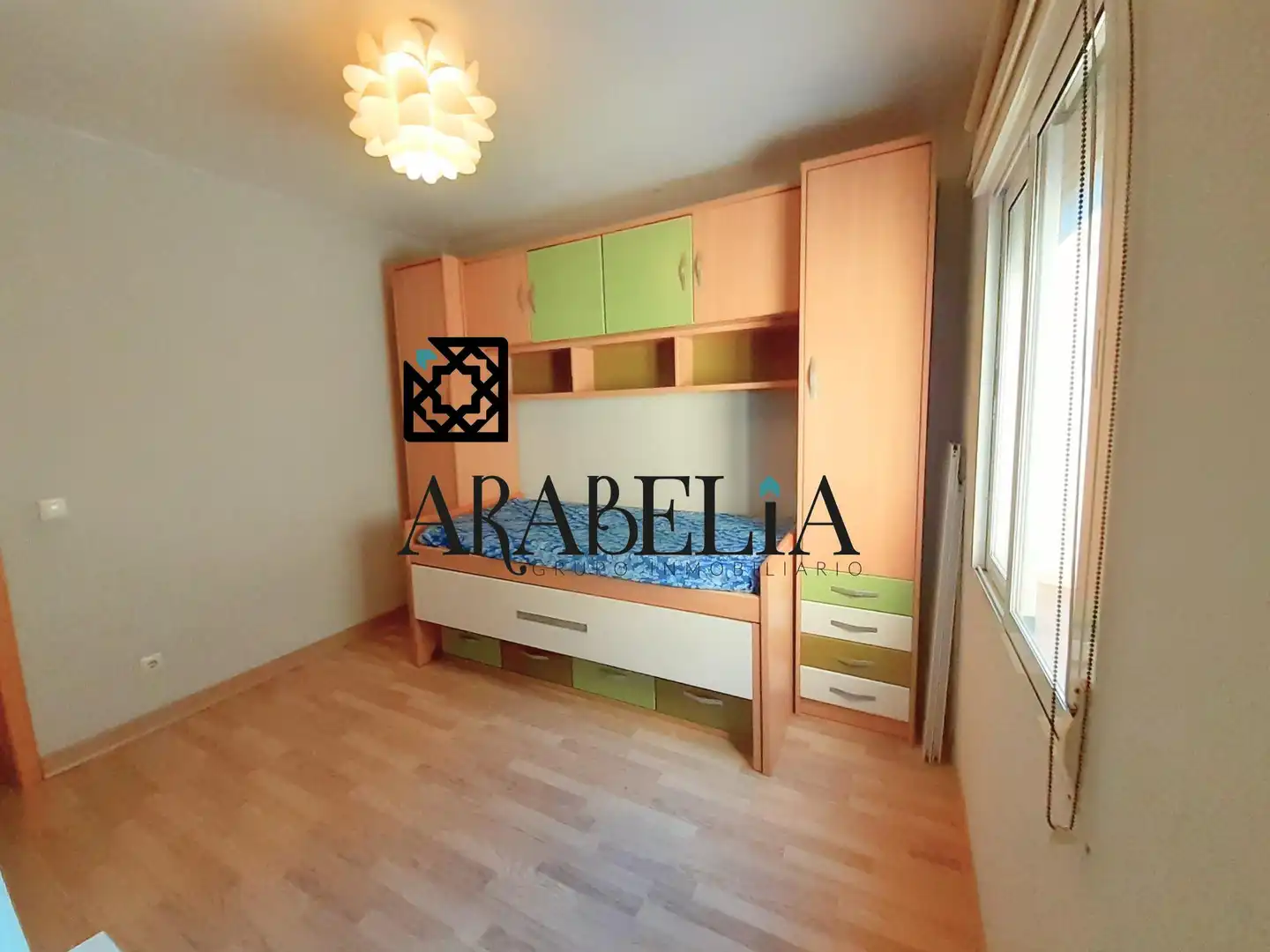 Bedroom of Flat for sale in Córdoba  with Air Conditioner
