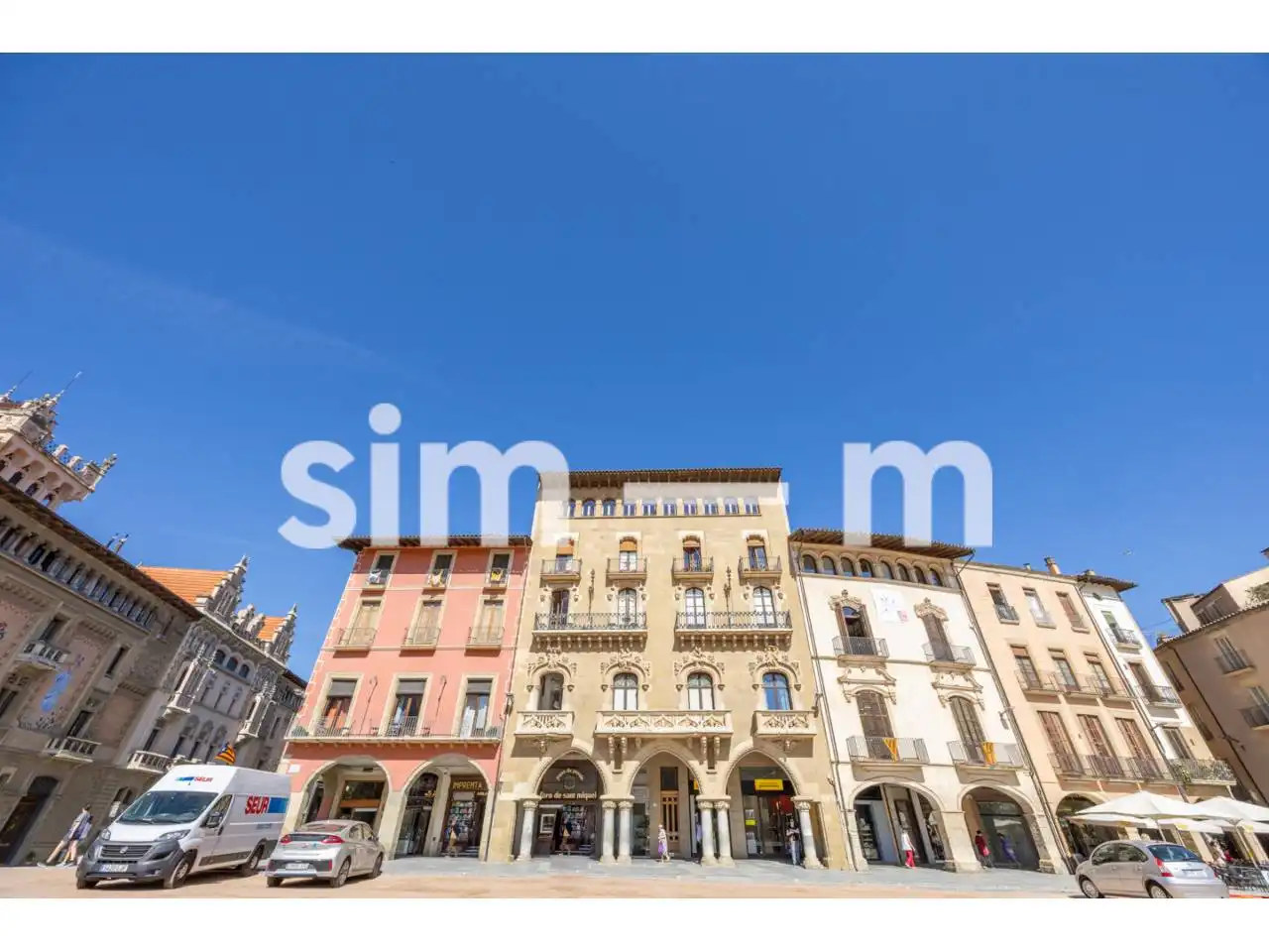 Vista exterior de Piso en venta en Vic con Calefacción y Balcón